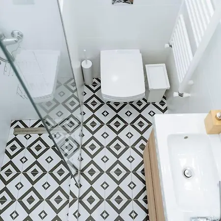 Amazing Location - Superb View - Old Town Apartment *